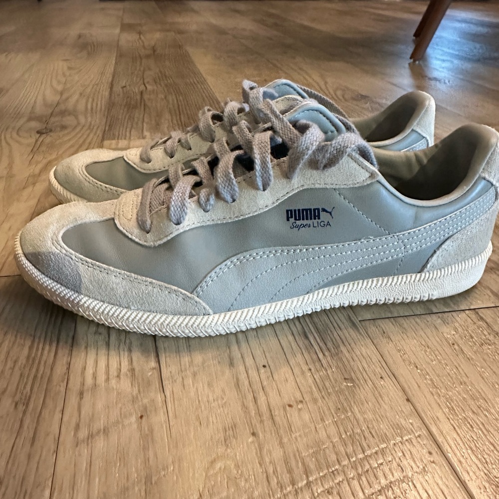 Super Liga OG Retro Sneakers Puma Limestone-Peacoat Worn once too small.